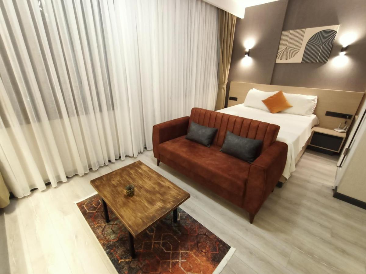 New Falcon Palas Otel Estambul Exterior foto