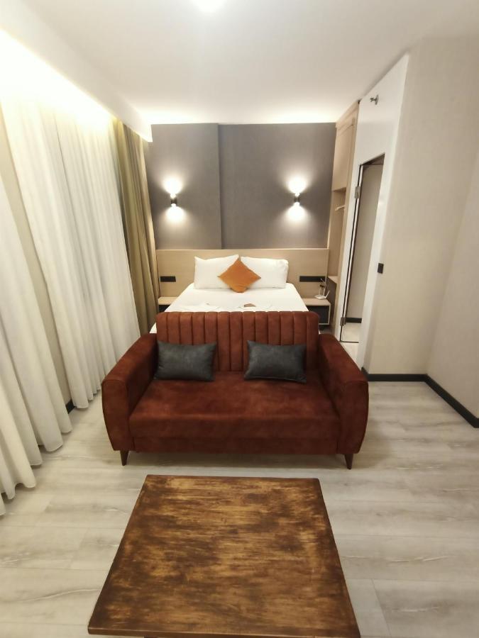 New Falcon Palas Otel Estambul Exterior foto